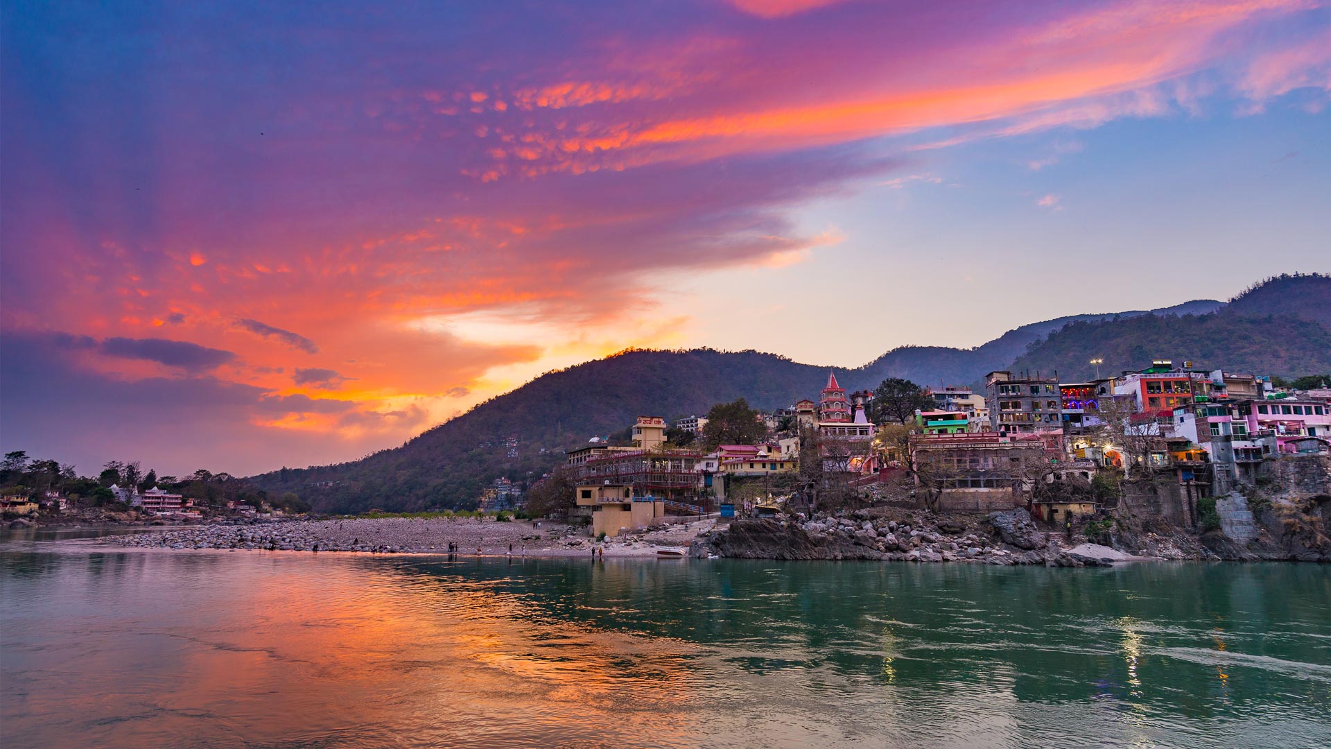 Colourful sky and clouds reflecting over the Ganges River, Rishikesh [Bing daily homepage wallpaper 1920x1080]